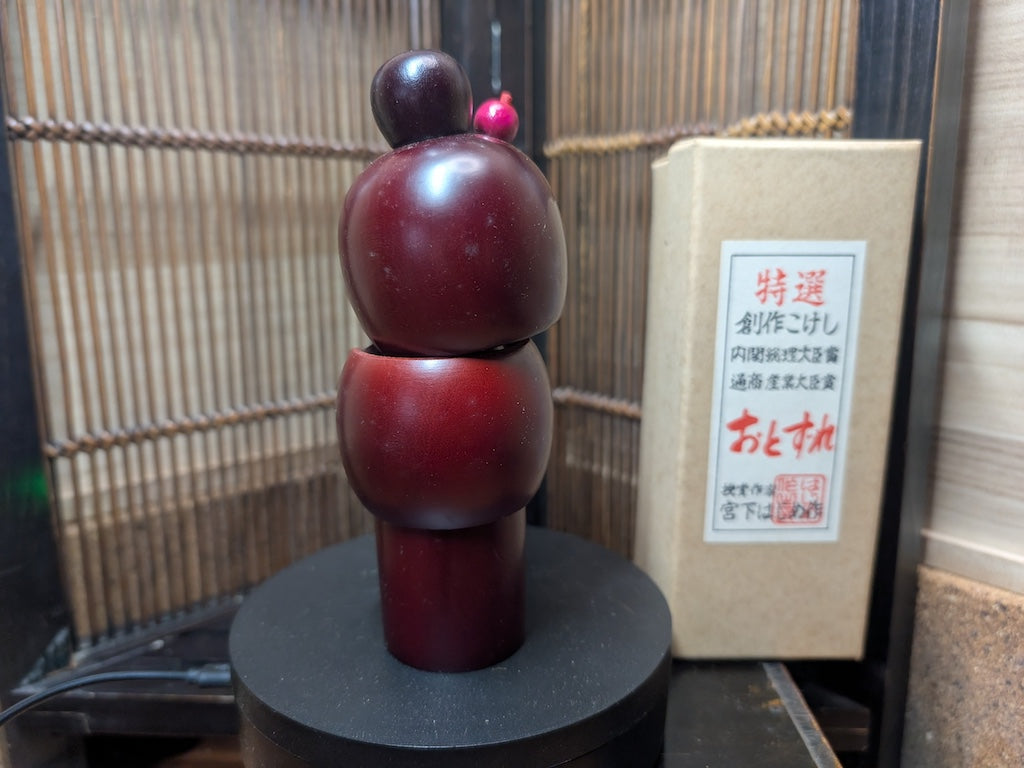 Japanese Traditional wooden doll Kokeshi Made in Japan V4