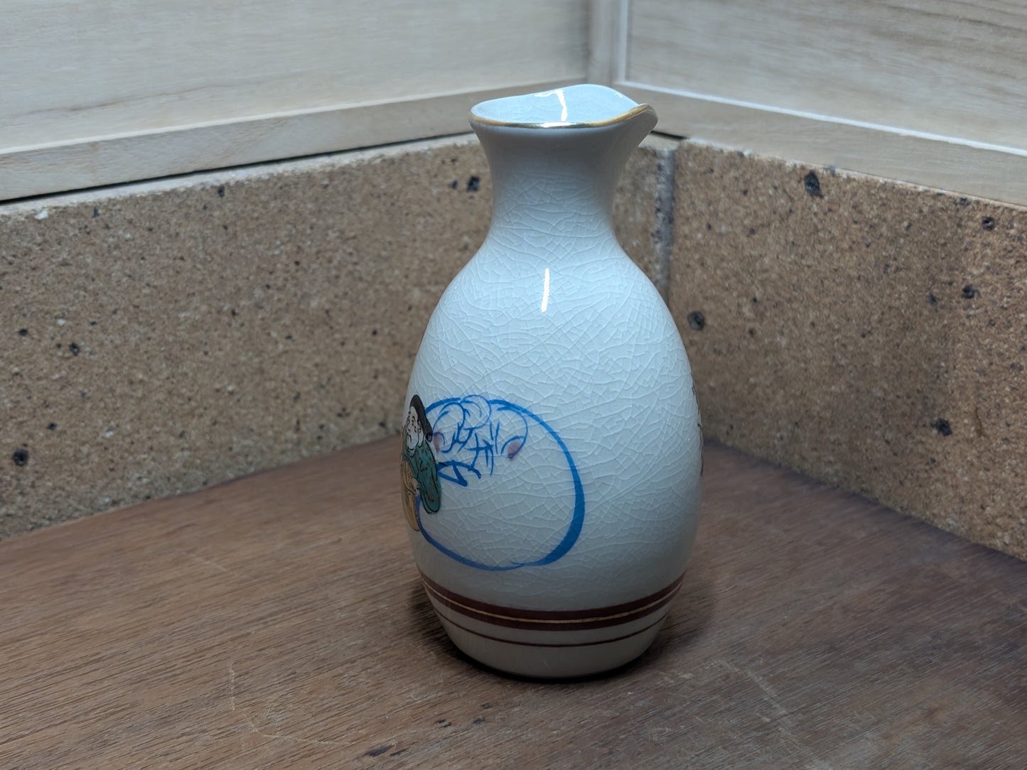 Japanese Sake bottle kutani ware collectable made in Japan A136