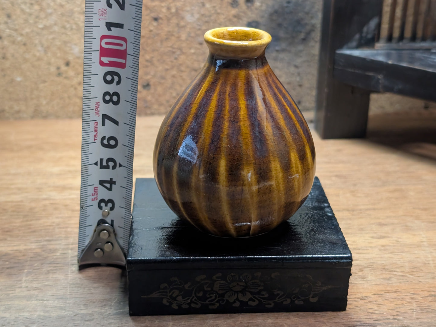 Japanese Traditional single flower Vase Handmade pottery W/ document made in Japan 1980s (F19)