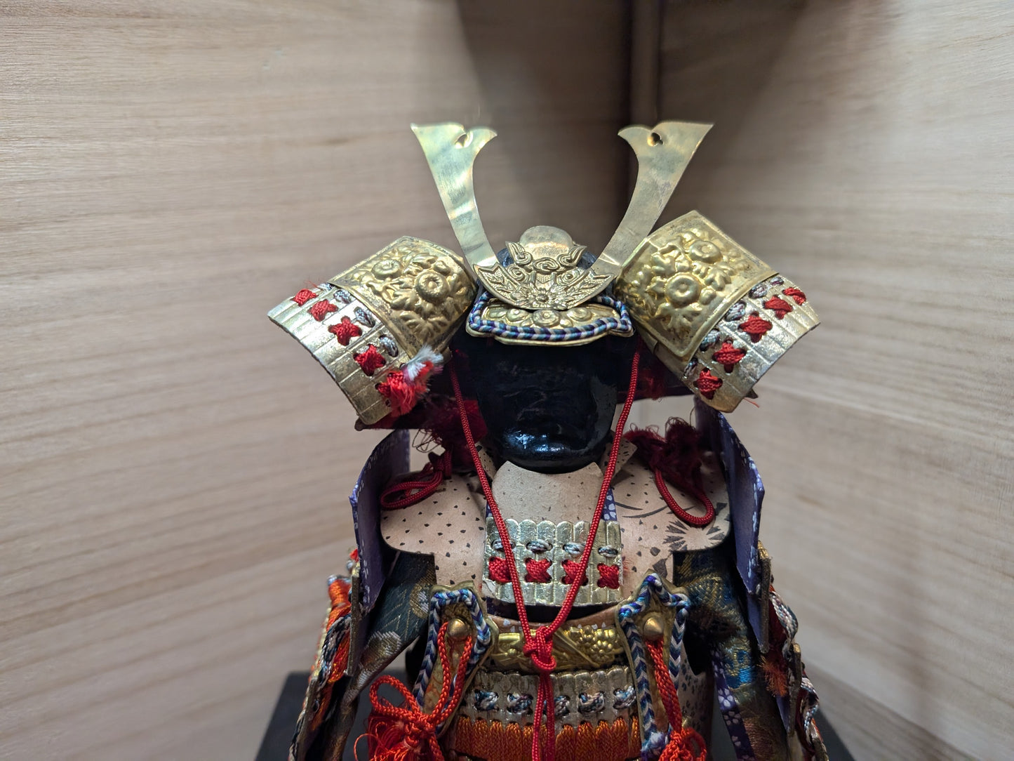 Antique Japanese doll Samurai Yoroi w/original wooden box Handmade Doll made in Japan (H1)