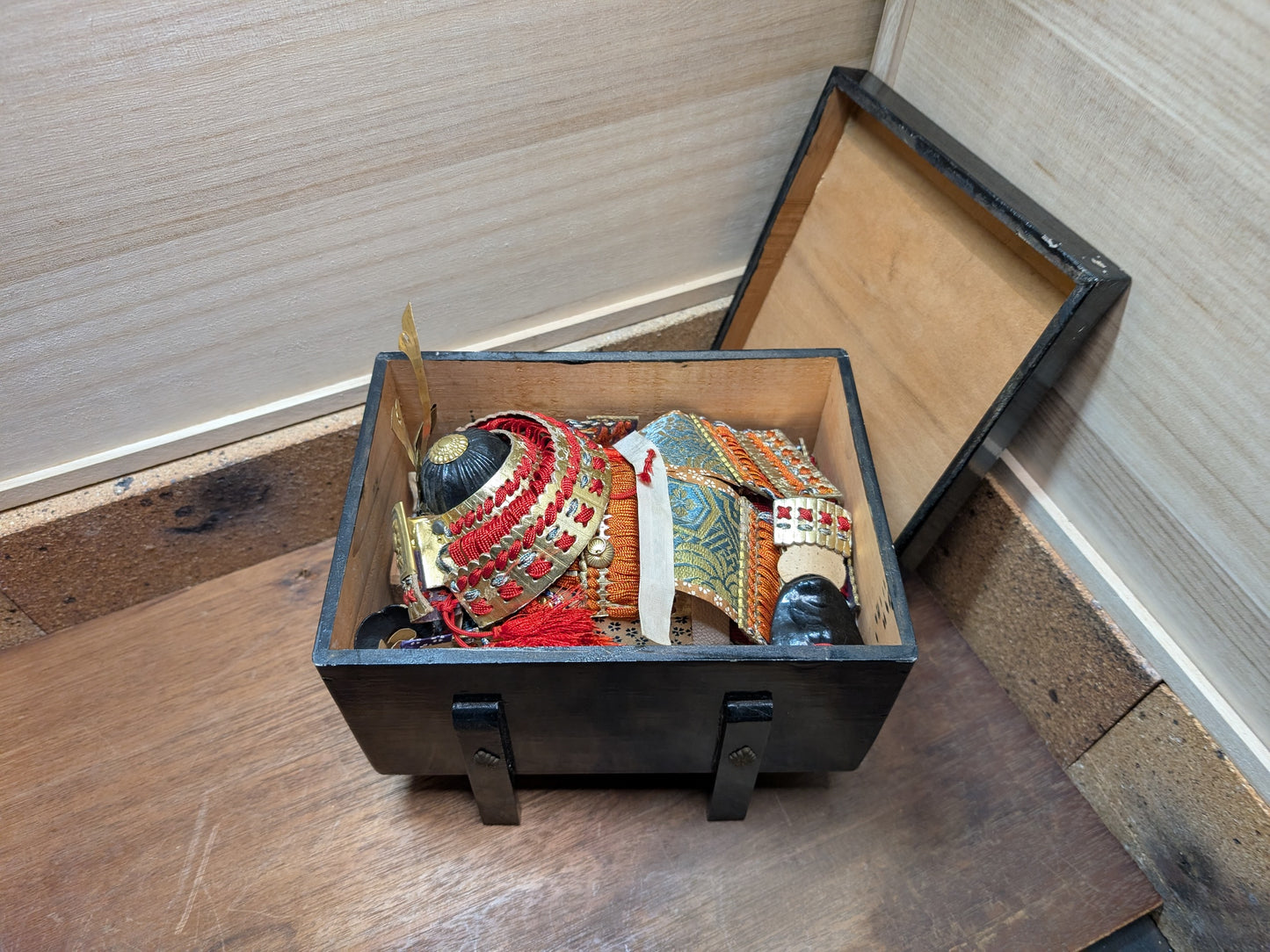 Antique Japanese doll Samurai Yoroi w/original wooden box Handmade Doll made in Japan (H1)