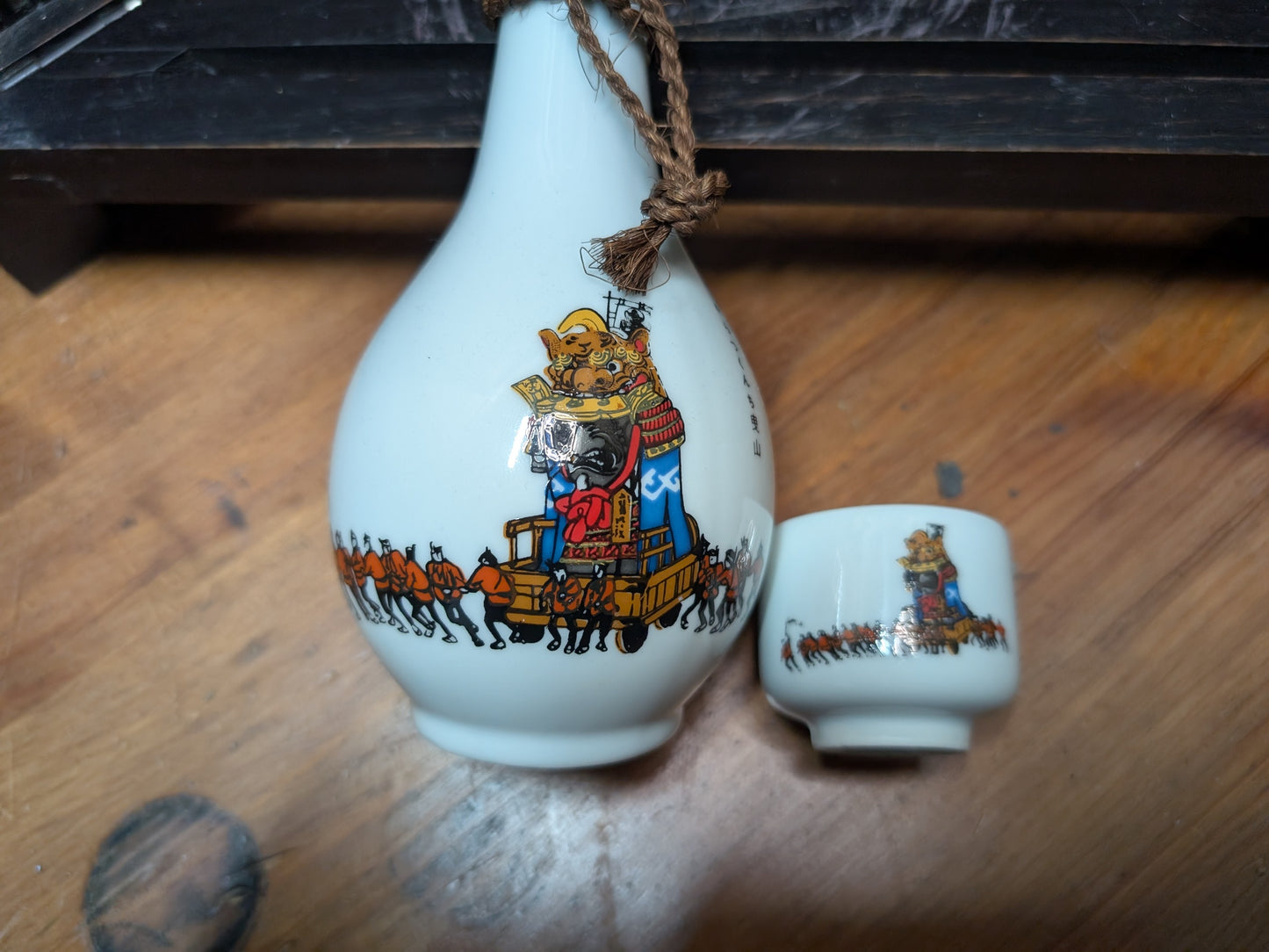 Japanese Vintage pottery Ceramic Traditional Hand painted Sake Wine bottle Cup set made in Japan 1980s (M4)