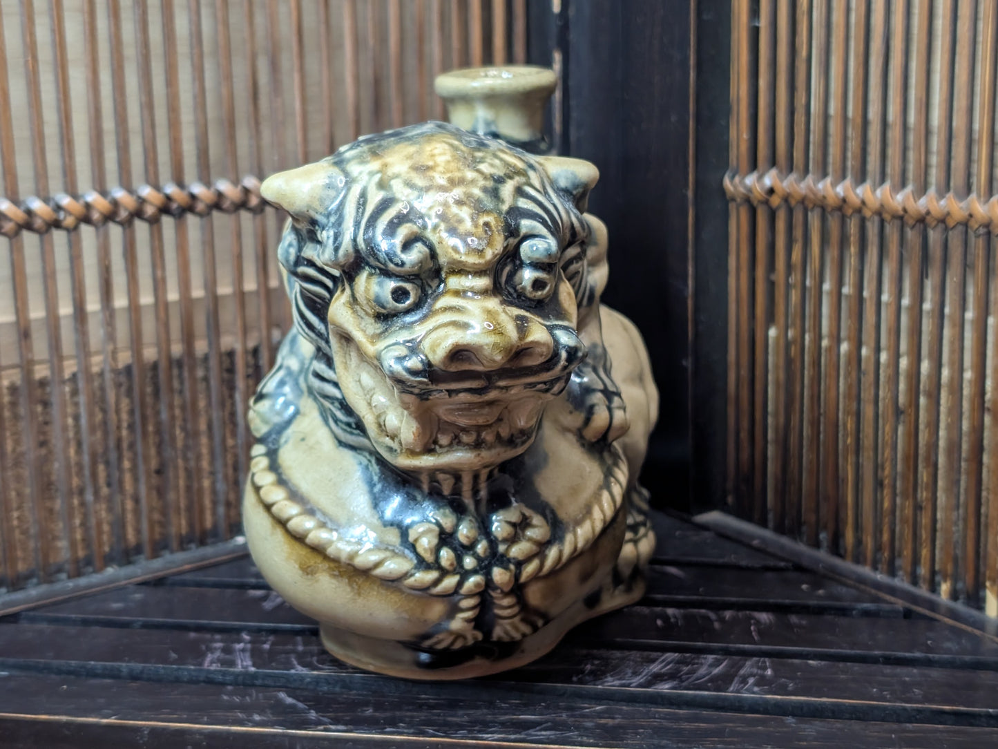 Japanese Sake bottle Shishi shisa Handmade Vtg pottery made in Okinawa Japan in 1970s (S14)